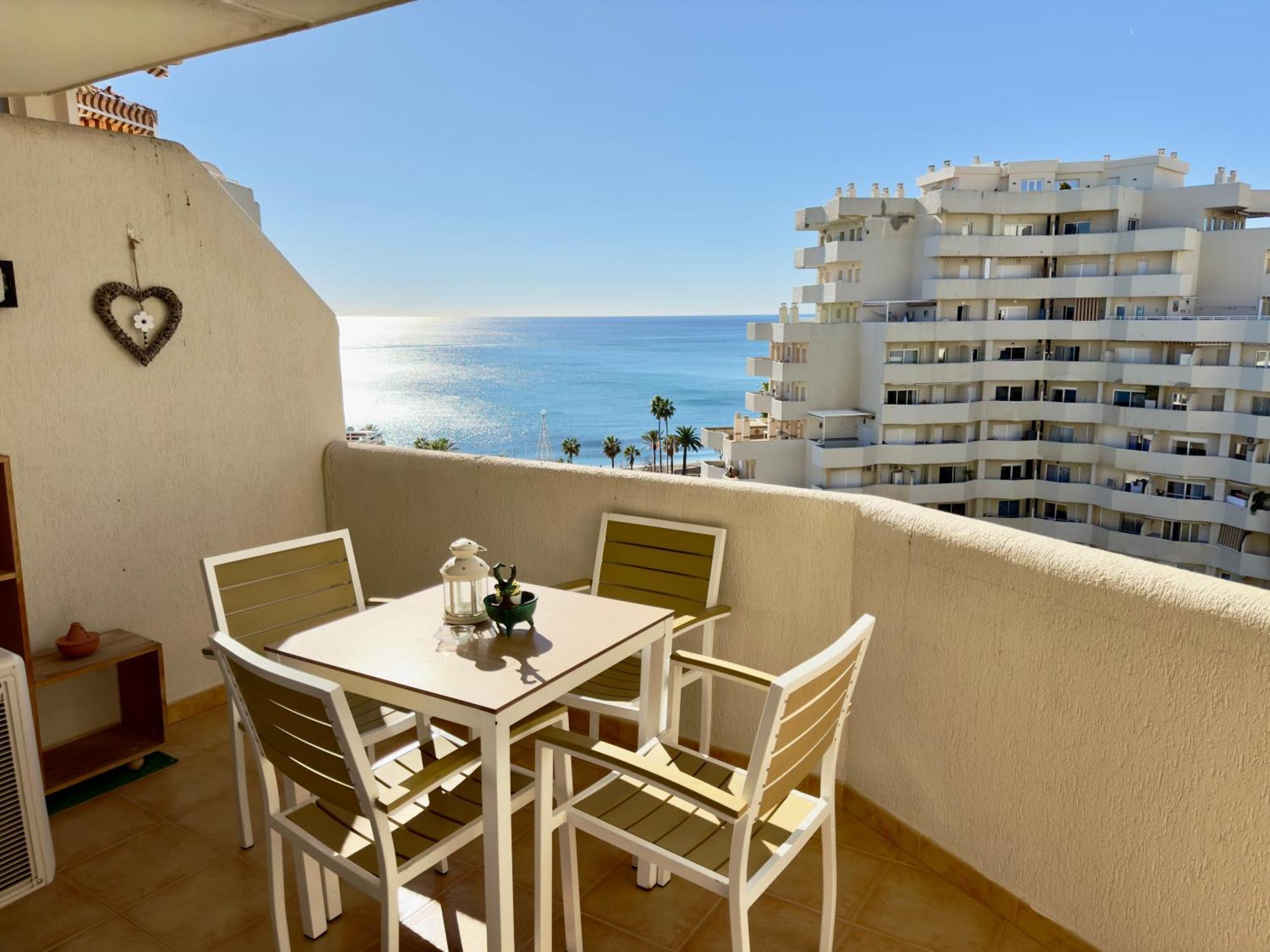 G&G Benalbeach Mediterranean Views Benalmádena Eksteriør bilde